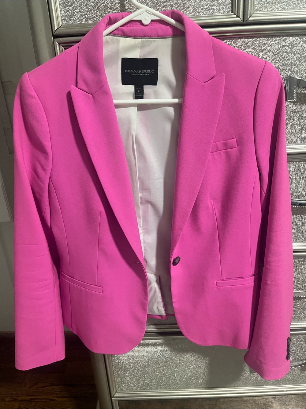 Banana Republic Bright Pink Women's Tailored Blazer size 6 petite